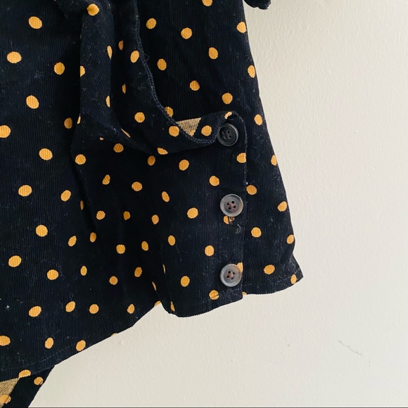 MADEWELL Corduroy Puff Sleeve Wrap Top in Oval Gold Dot (Black) - Picture 5 of 8